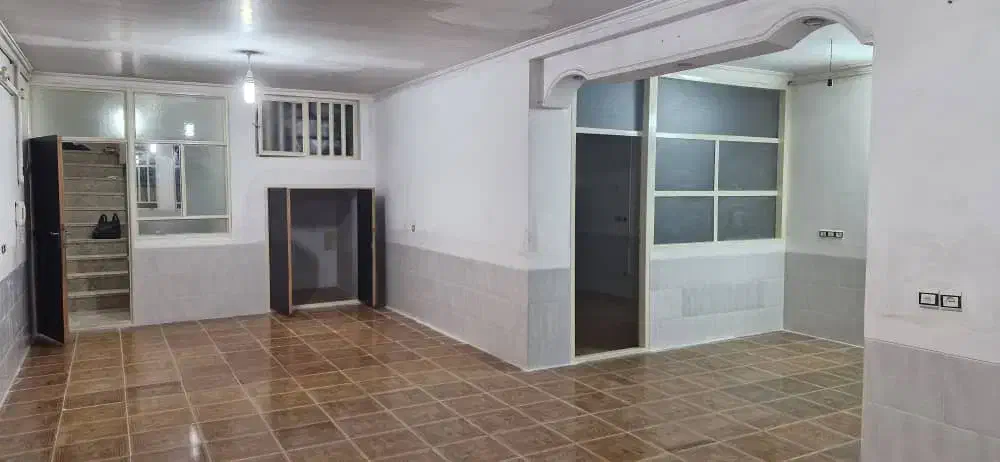 زیرزمین واقع دررحمت آیاد|اجارهٔ خانه و ویلا|حمیدیا, |دیوار