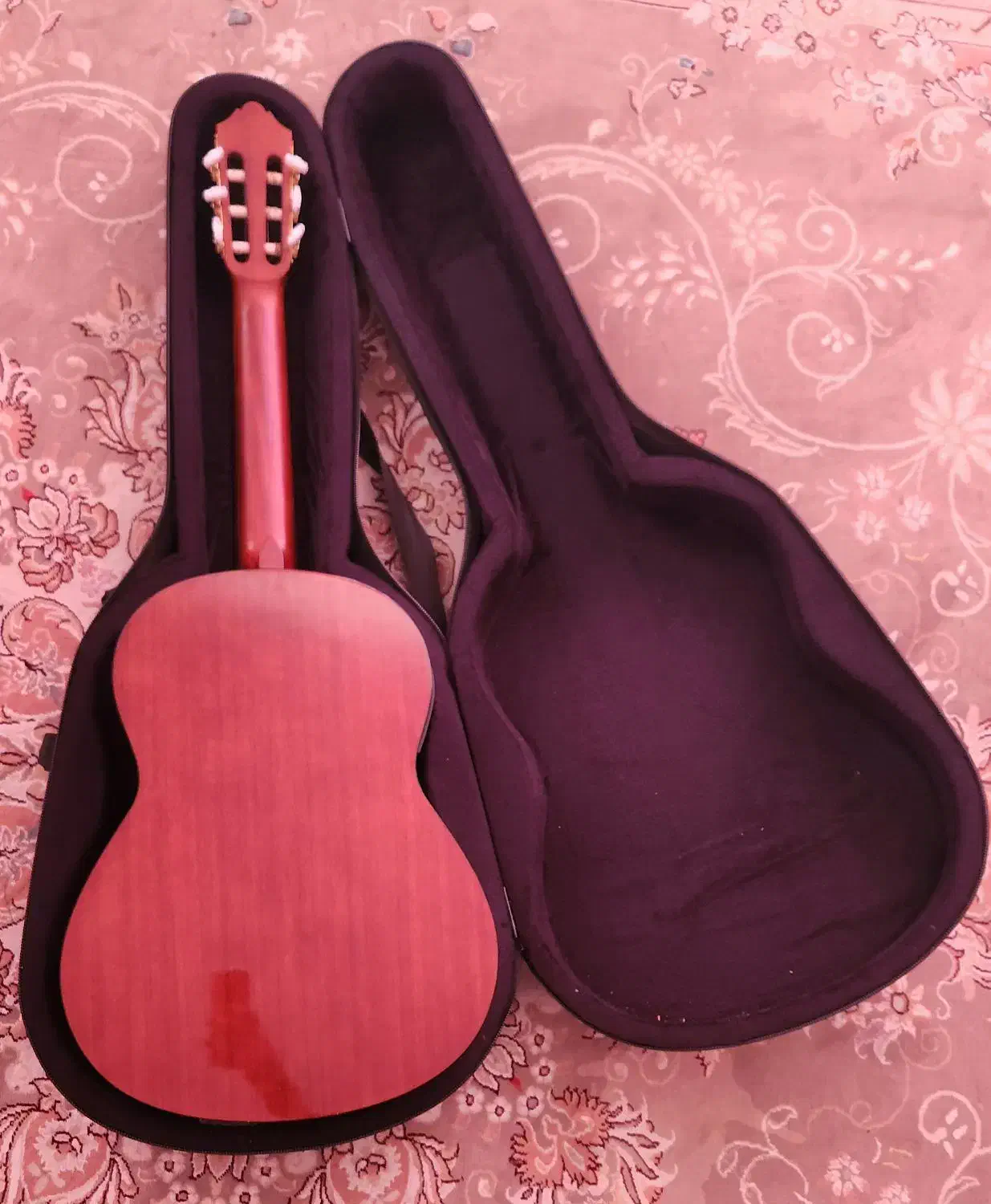 گیتار یاماها C80 اصل اندونزی در حد نو پیکاپ دار|گیتار، بیس، امپلیفایر|اصفهان, خانه اصفهان|دیوار