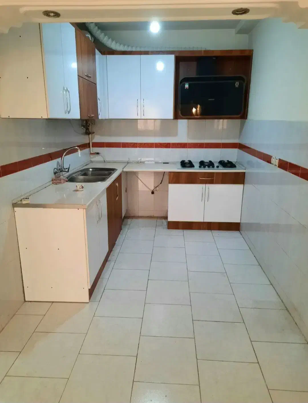 اجاره آپارتمان ۸۵متری،ط دوم،پارکینک،منظریه ،ولیعصر|اجارهٔ آپارتمان|رشت, منظریه|دیوار