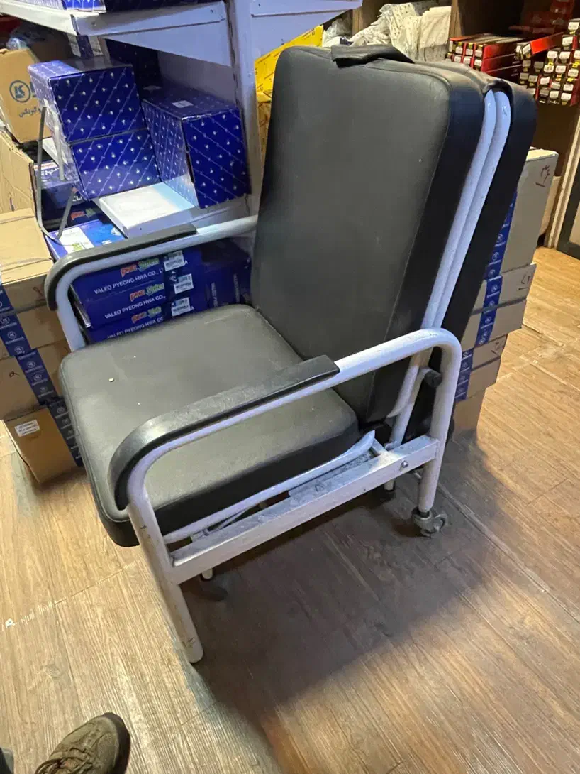 صندلی تخت شو بیمارستانی|صندلی و نیمکت|کرمانشاه, |دیوار