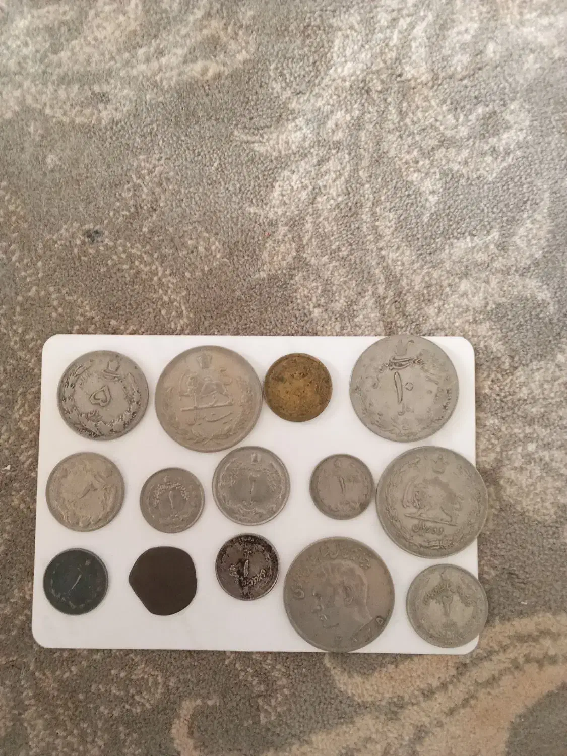 سلام تعدادی سکه های قدیمی|کلکسیون اشیاء عتیقه|جوین, |دیوار