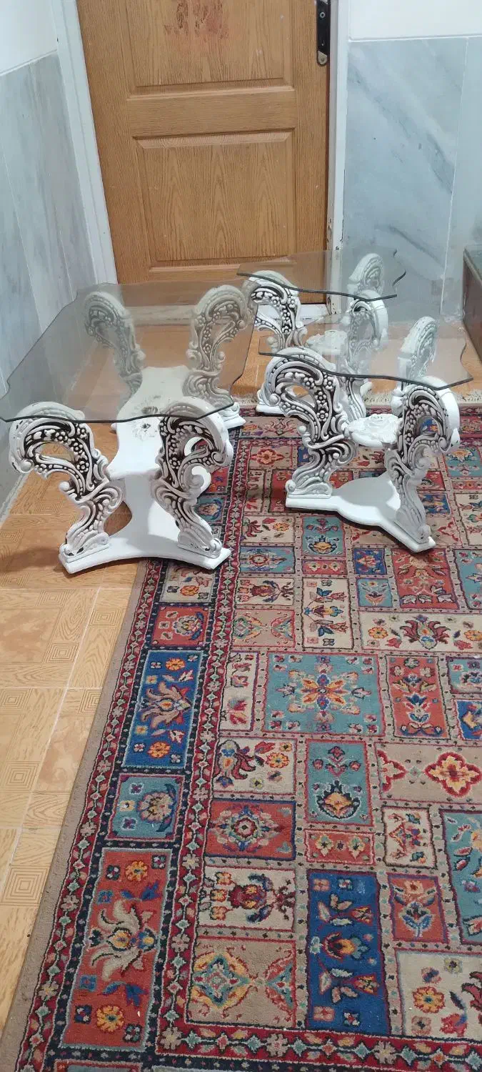 میزجلوبندی ۳عدد دوتاکوچیک یکی بزرگ|مبلمان خانگی و میز عسلی|مهریز, |دیوار