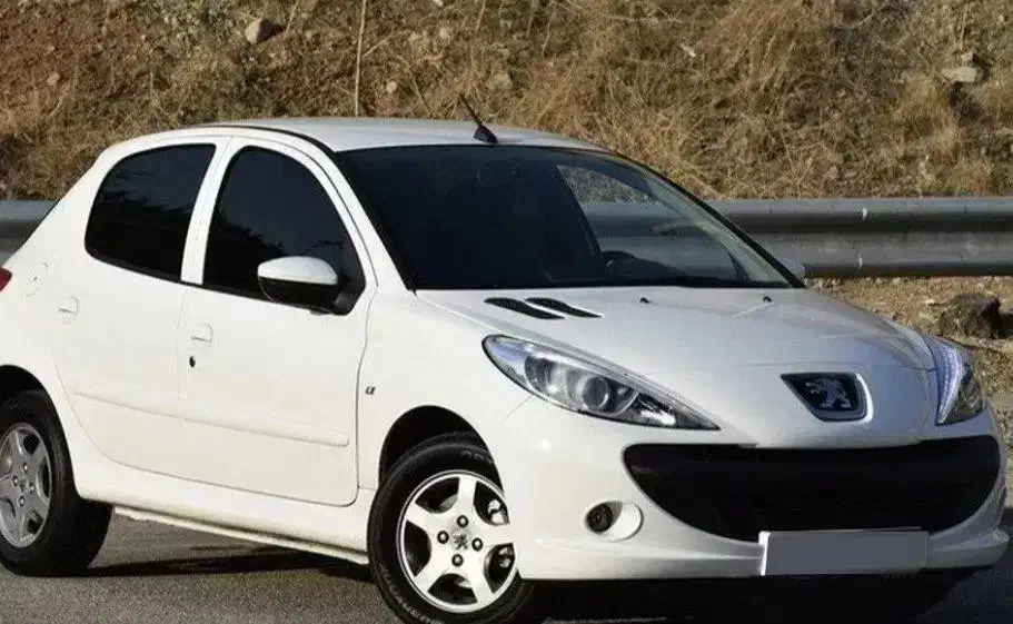 ۲۰۷اتوماتیک سقف شیشه خشک|خودرو سواری و وانت|میانه, |دیوار