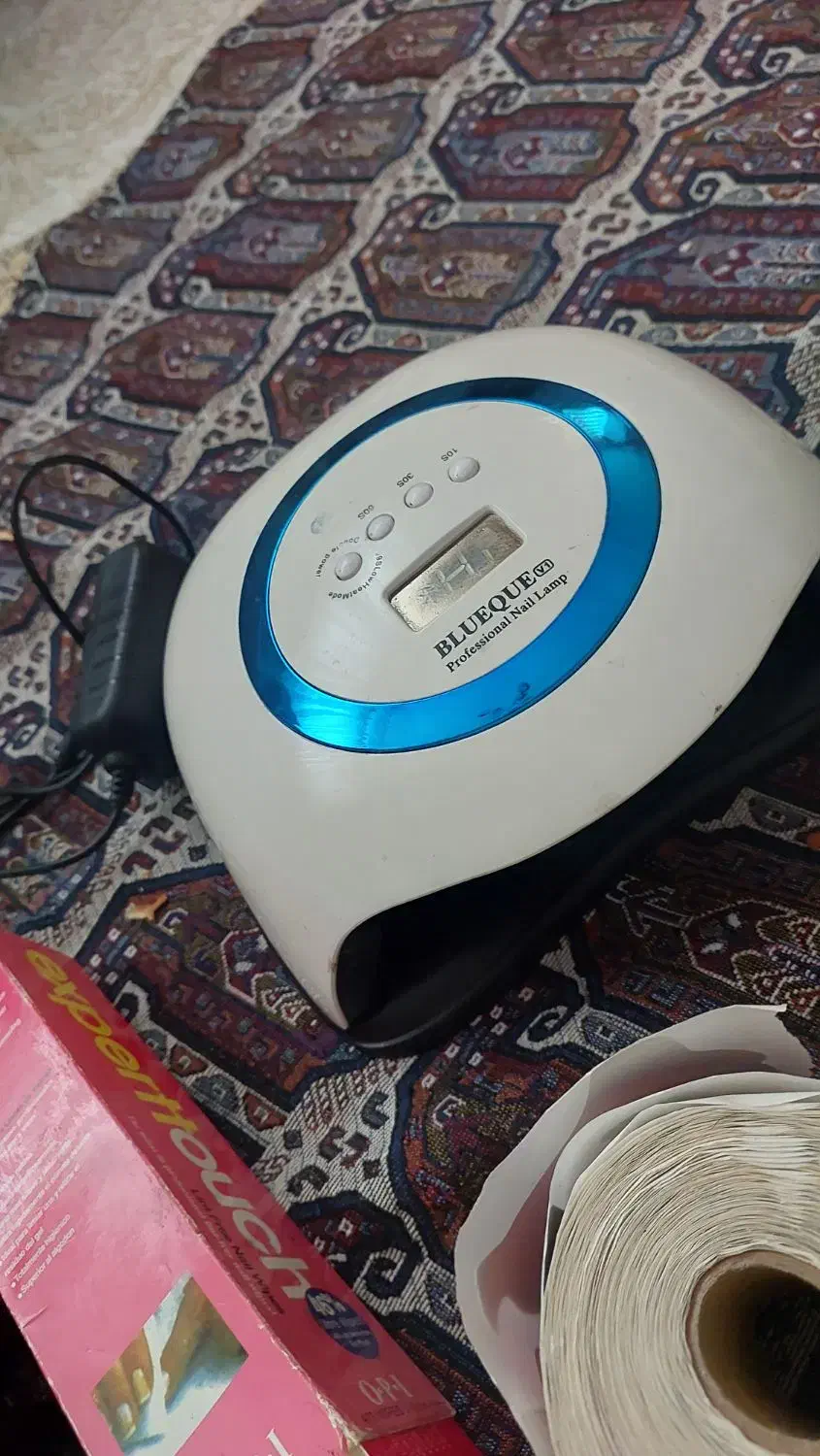 لوازم کاشت ناخن|آرایشگاه و سالنهای زیبایی|تبریز, |دیوار