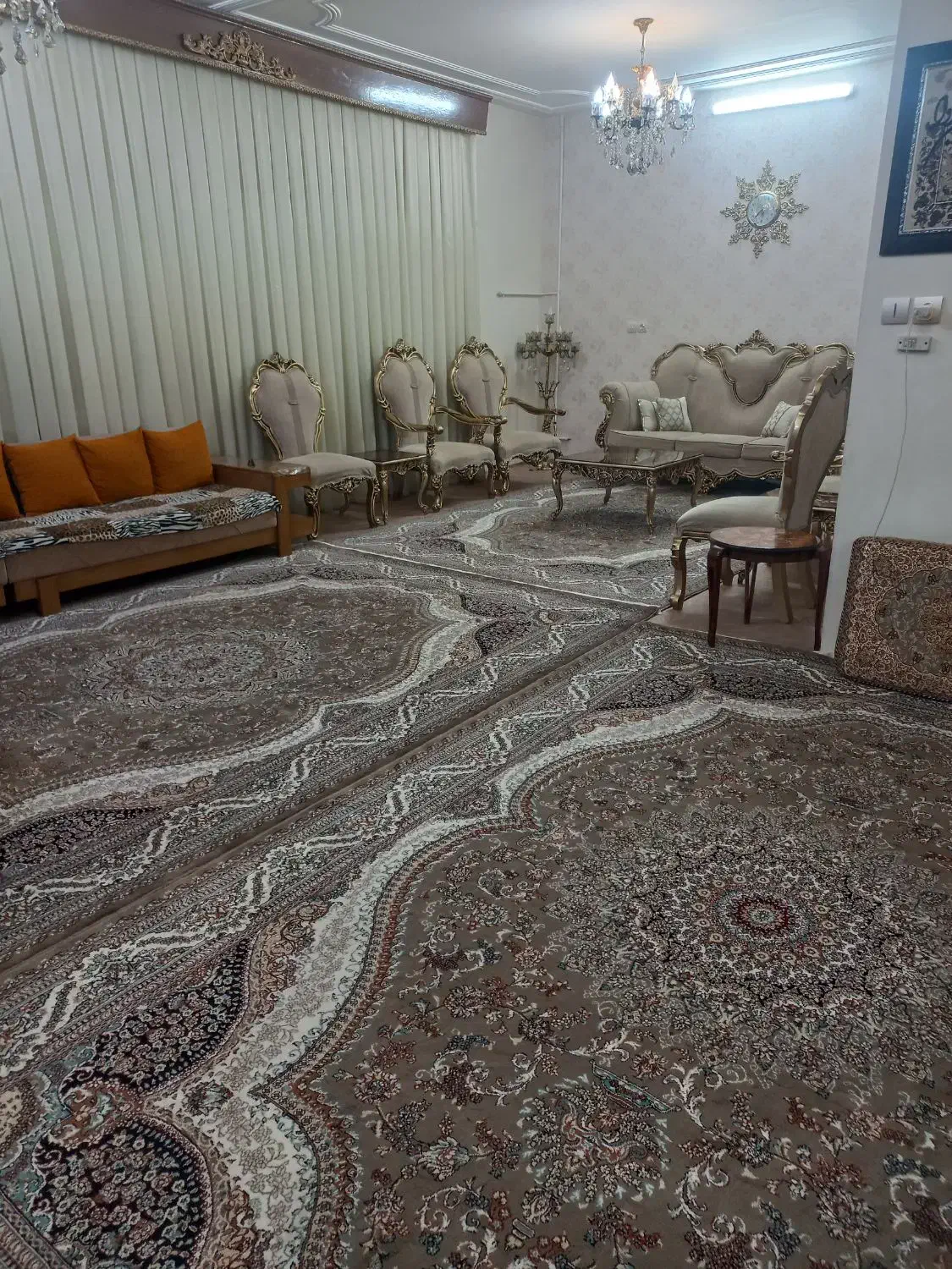 منزل ویلایی دوطبقه|فروش خانه و ویلا|قم, طلاب غیر ایرانی|دیوار