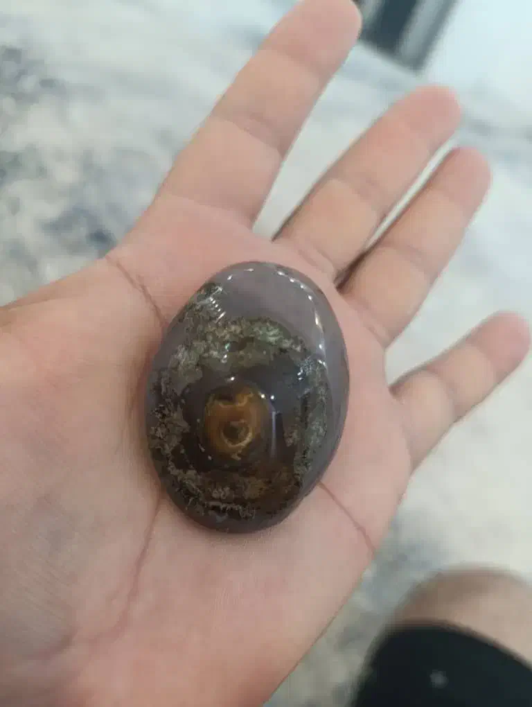 یه عقیق بنفش با یه چشم زرد منحصر به فرد|جواهرات|بندرعباس, |دیوار