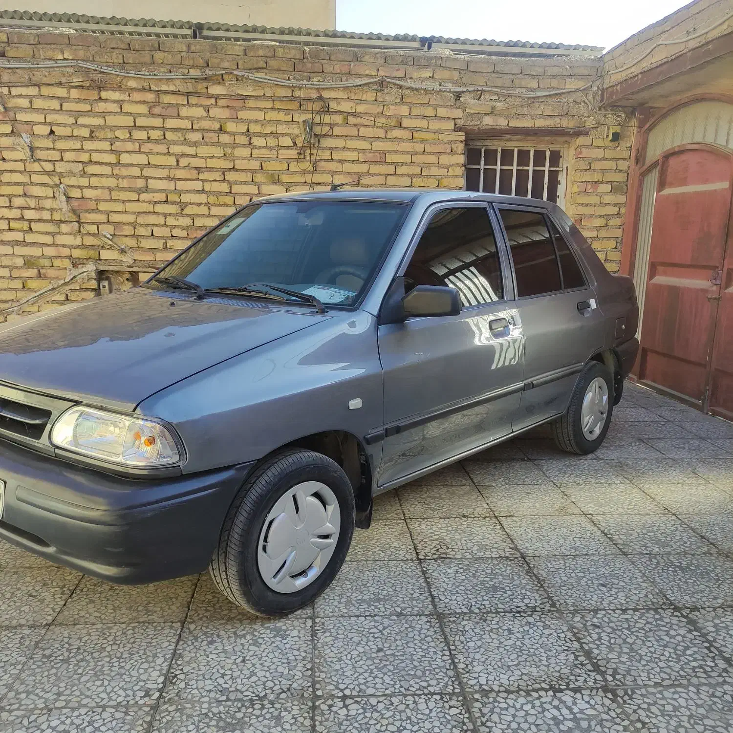 پراید مدل ۹۴ بدون رنگ و شاسی سالم استثنایی|خودرو سواری و وانت|اصفهان, لیمجیر|دیوار