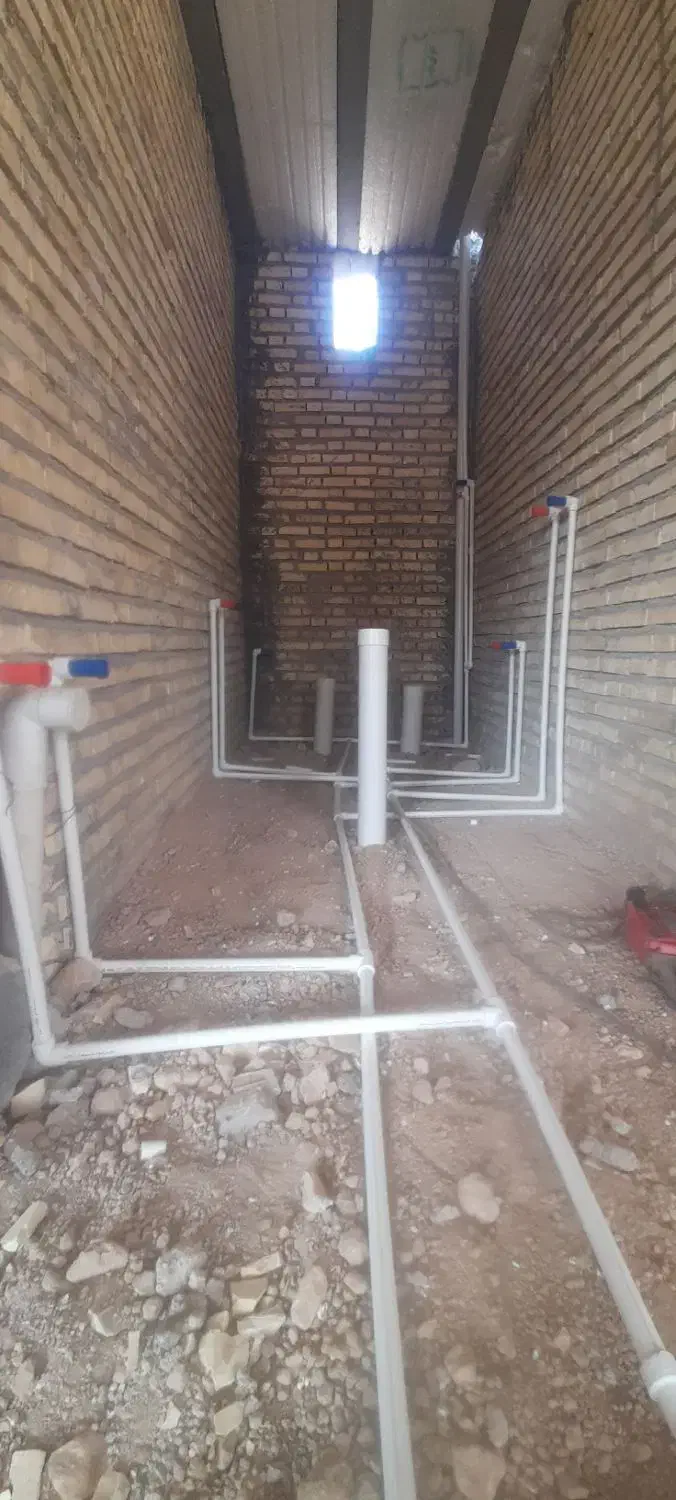 تاسیسات ساختمانی) (لوله کشی آب وفاضلاب)|خدمات پیشه و مهارت|ایذه, |دیوار