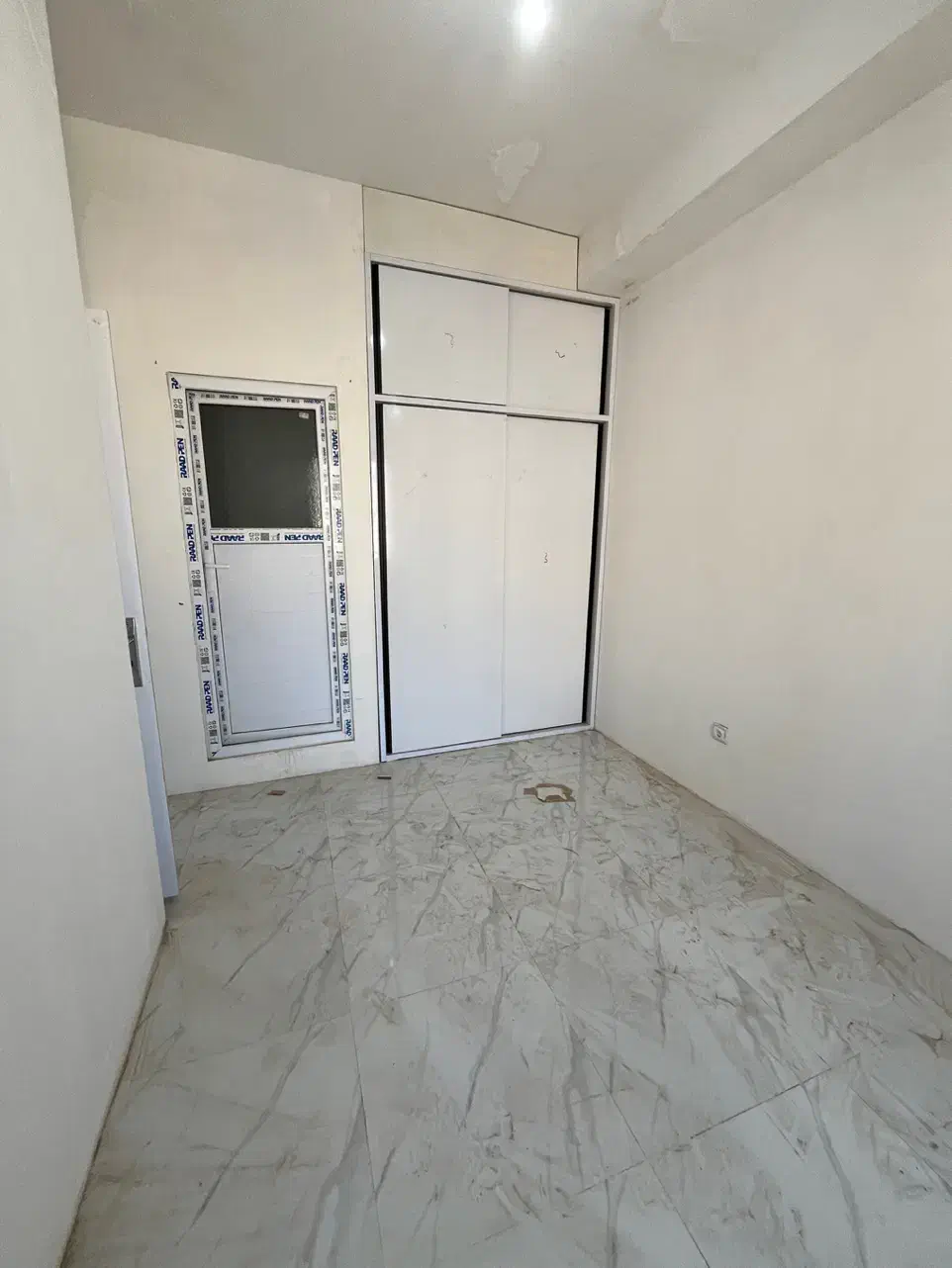 ۶۳ متر قیامدشت ردیف وسط اسانسور و پارکینگ|فروش آپارتمان|خاوران, |دیوار