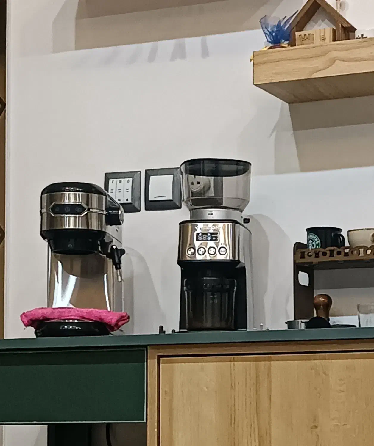 اسپرسوساز و آسیاب|سماور، چایساز، قهوهساز|آبیک, |دیوار