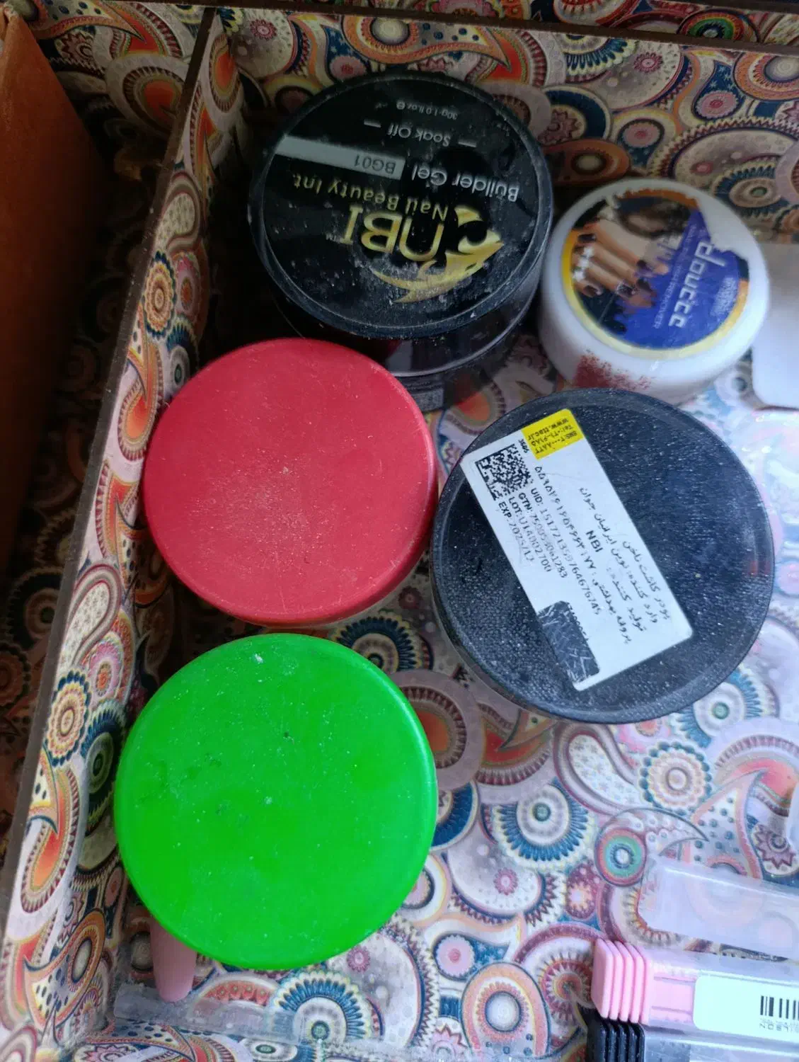 وسایل کاشت ناخن|آرایشی، بهداشتی، درمانی|همدان, |دیوار