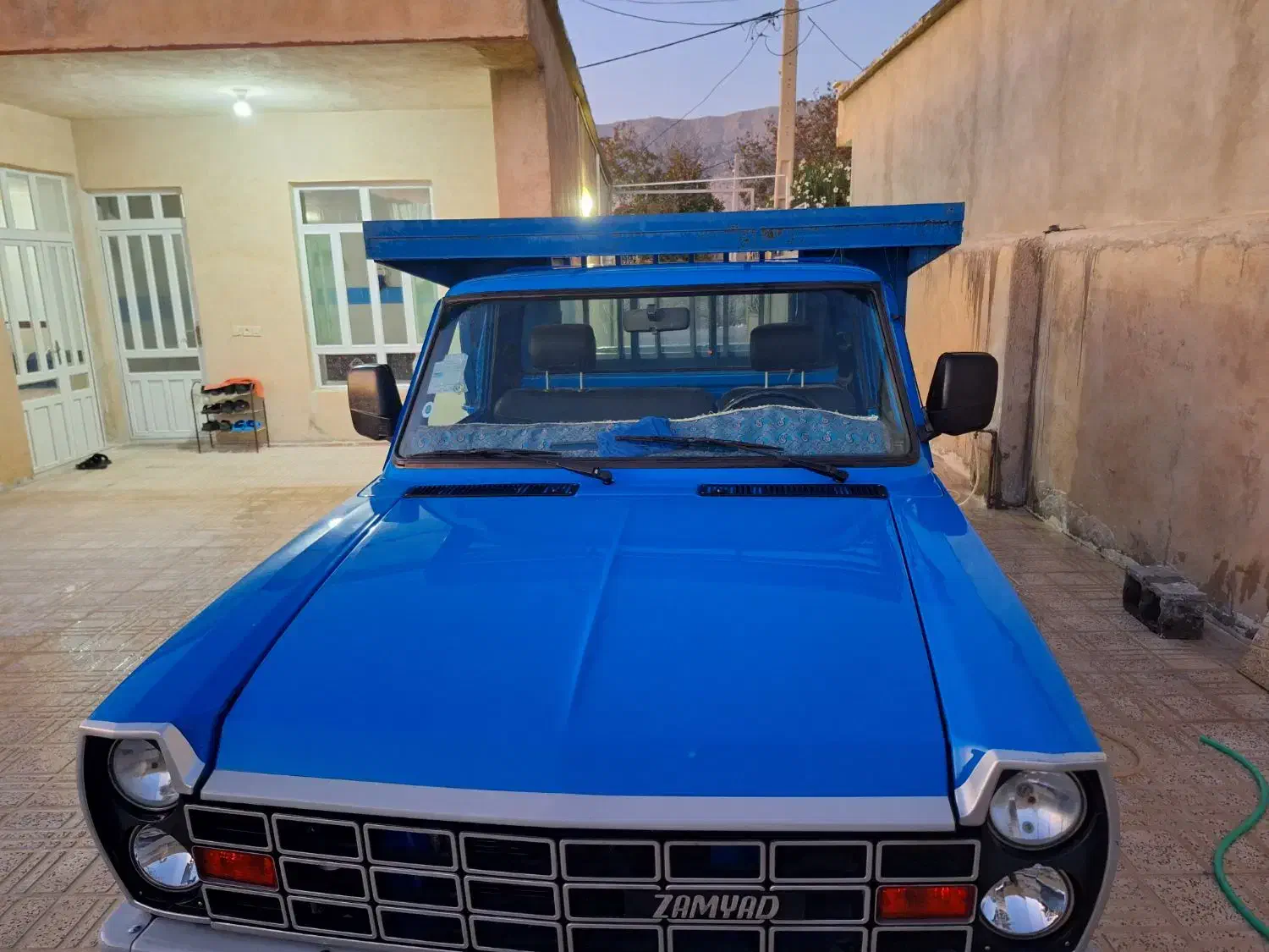 فروش نیسان فوق العاده کم کار|خودرو سواری و وانت|ملکشاهی, |دیوار