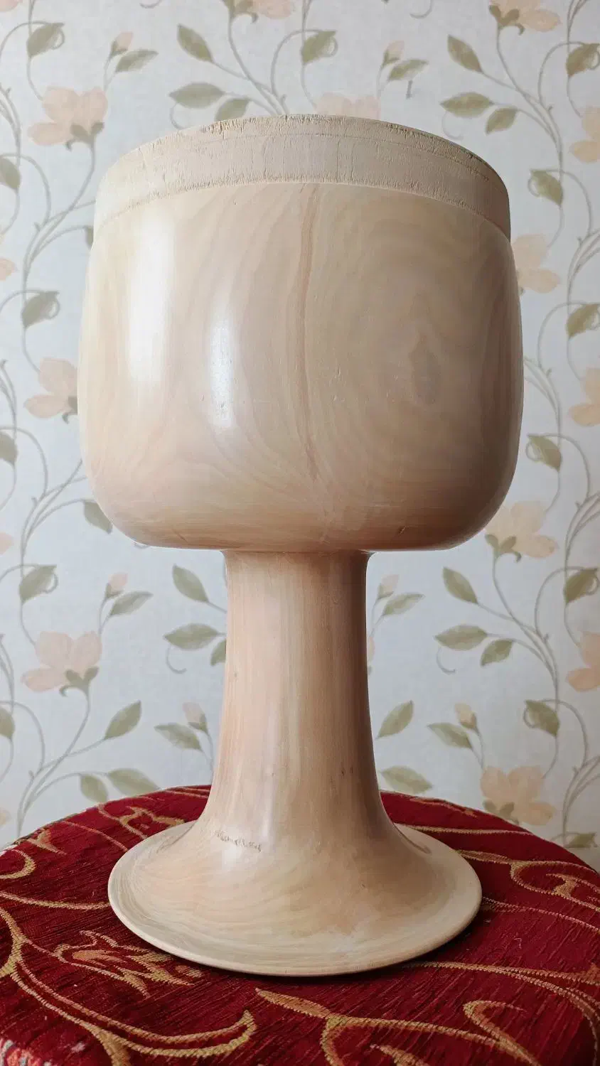 تمبک کلکسیونی گلابی|سازهای سنتی|شهرکرد, |دیوار