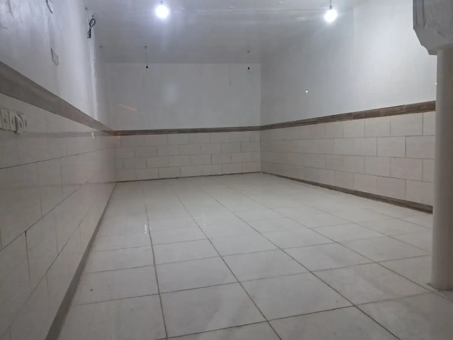 رهن و اجاره مغازه در بهترین لوکیشن حافظ جنوبی|اجارهٔ مغازه و غرفه|ایذه, |دیوار