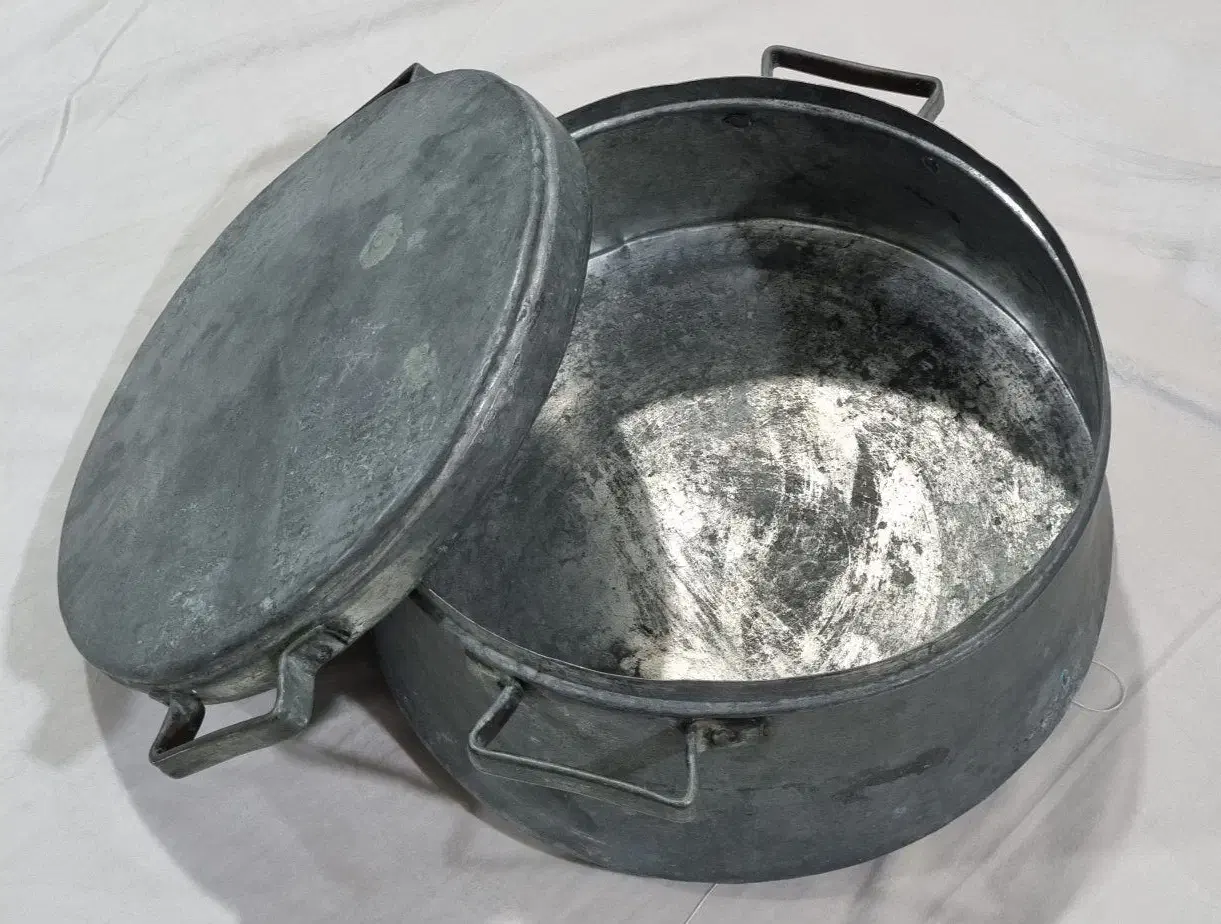 دیگ مس|ظروف پخت‌وپز|زابل, |دیوار