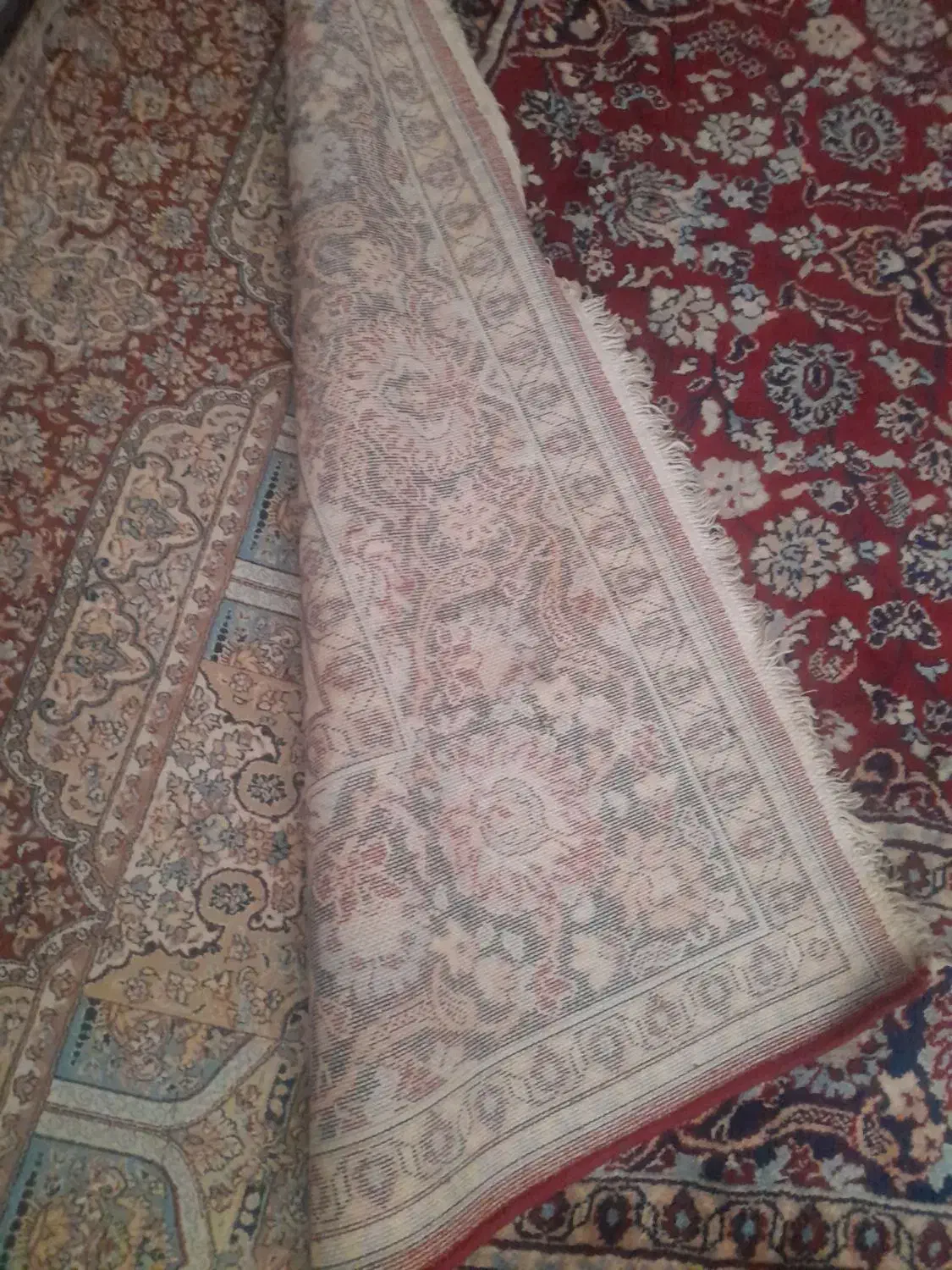 فرش خانه|فرش|قم, شهر قائم|دیوار