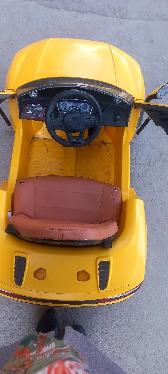 ماشین شارژی در حد نو|اسباببازی بچه|کرمان, |دیوار