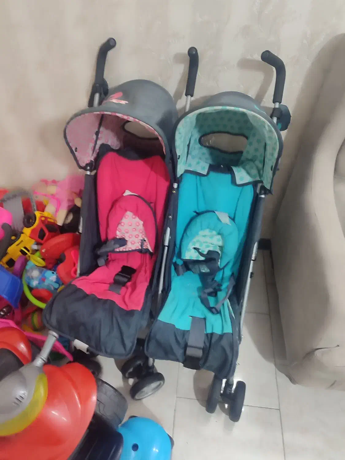 کالسکه دوقلو کوزوتو|کالسکه و لوازم جانبی|تهران, نظامآباد|دیوار