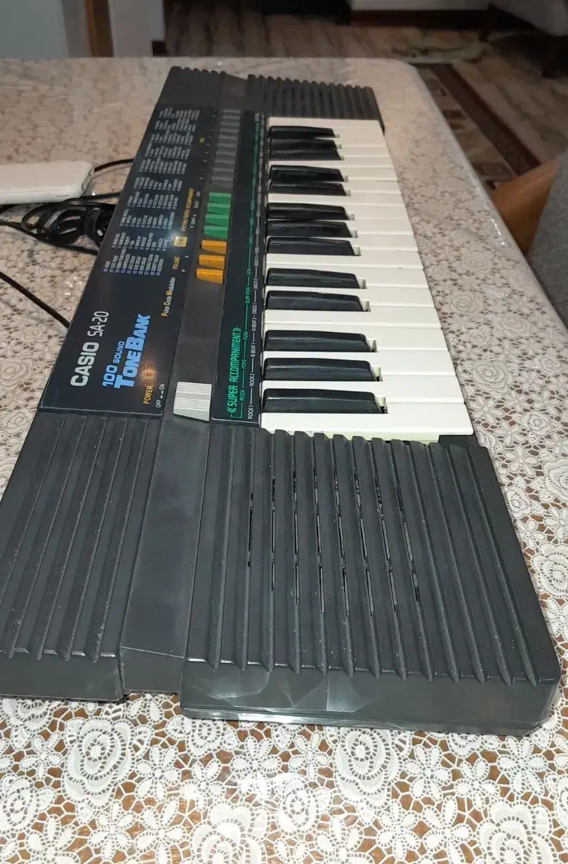 ارگ کاسیو اصل کره ای|پیانو، کیبورد، آکاردئون|اراک, |دیوار