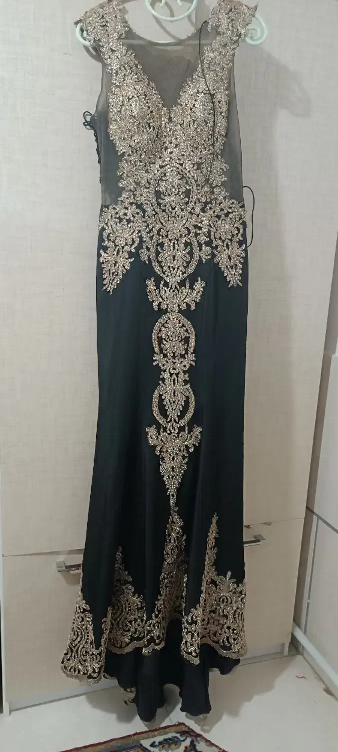 لباس مجلسی|لباس|خرمدره, |دیوار