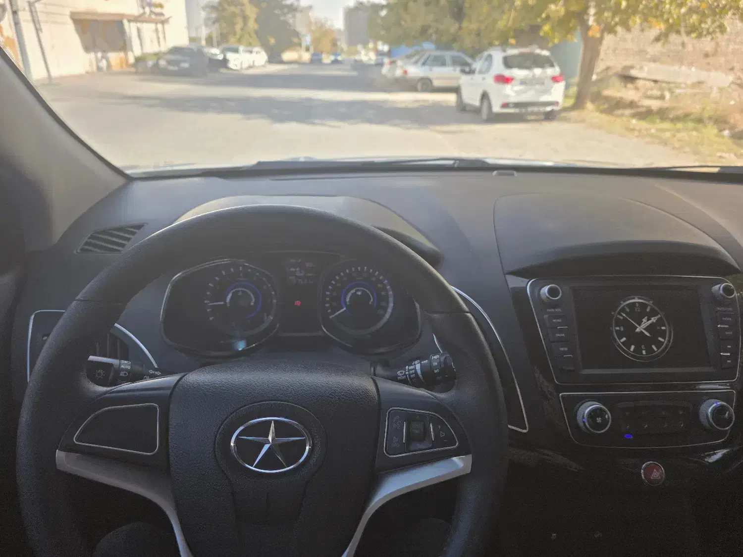 جک s5 کم کار بدون رنگ|خودرو سواری و وانت|کاشان, فین کوچک|دیوار