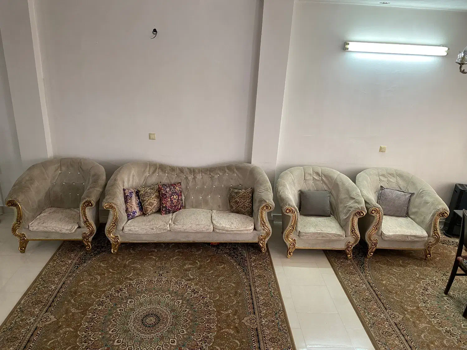 مبل نه نفره|مبلمان خانگی و میز عسلی|خمام, |دیوار
