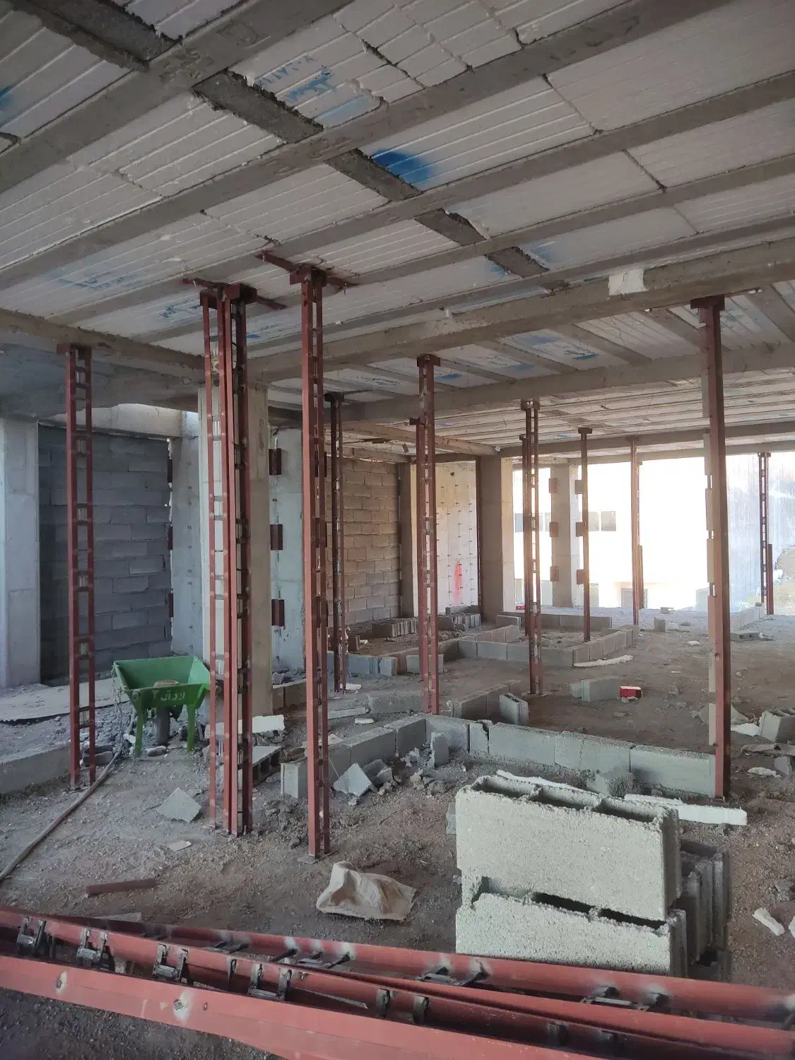 اجرای والپست در صدرا و شیراز|خدمات پیشه و مهارت|صدرا-فارس, فاز ۱|دیوار