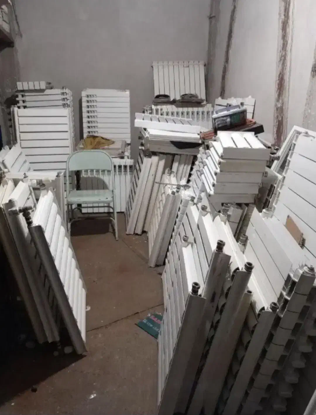 خریدار وفروش شوفاژ رادیاتور پیچ موتورخانه آبگرمکن|آبگرمکن، پکیج، شوفاژ|تهران, فردوسی|دیوار