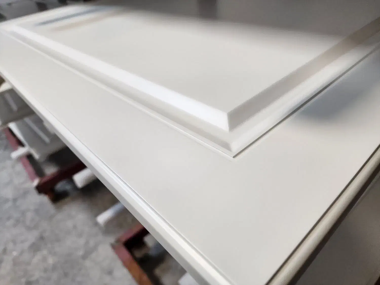 نیروی ماهر یا مبتدی جهت رنگکاری|استخدام صنعتی، فنی، مهندسی|بهار, |دیوار