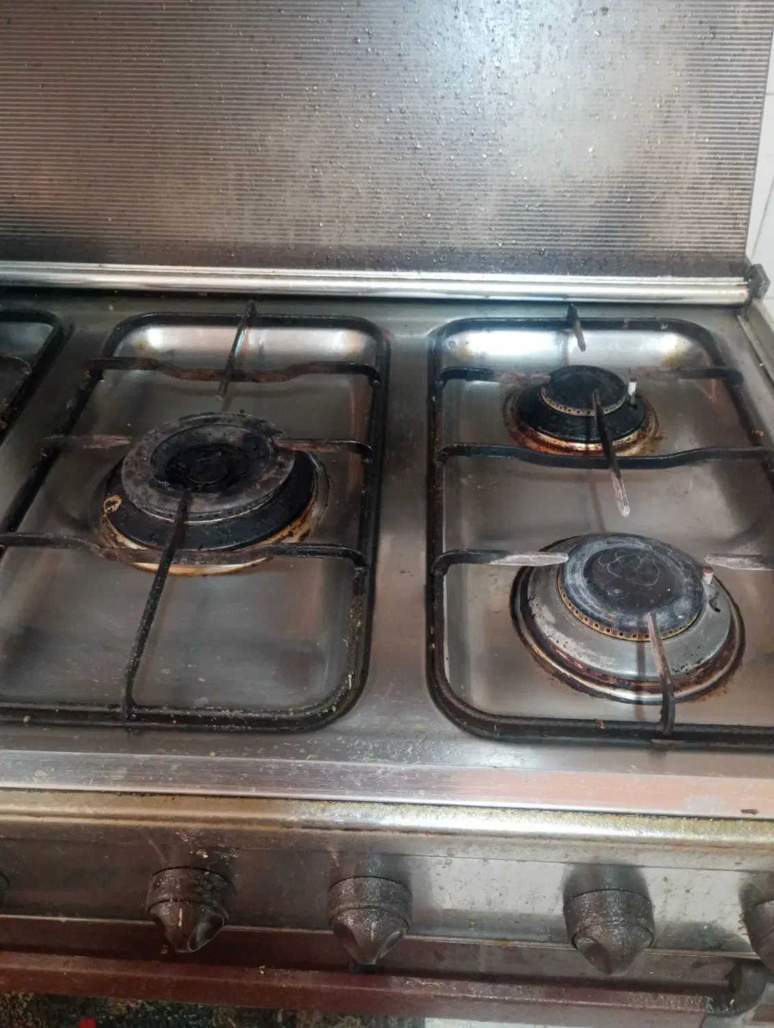 تعمیرات و نصب وسایل گازسوز|خدمات پیشه و مهارت|خشکبیجار, |دیوار