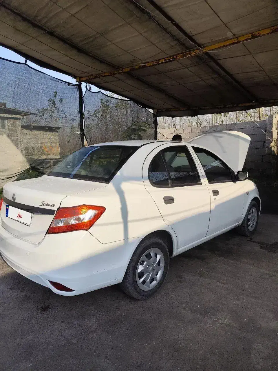 ساینا 99. . عروسک|خودرو سواری و وانت|لشت نشا, |دیوار