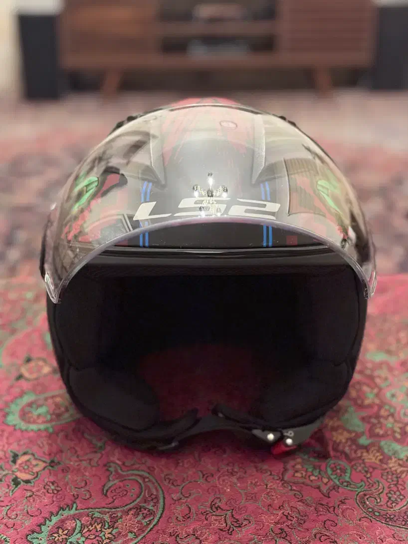 کلاه کاسکت ls2|قطعات یدکی و لوازم جانبی|تهران, صاحبقرانیه|دیوار