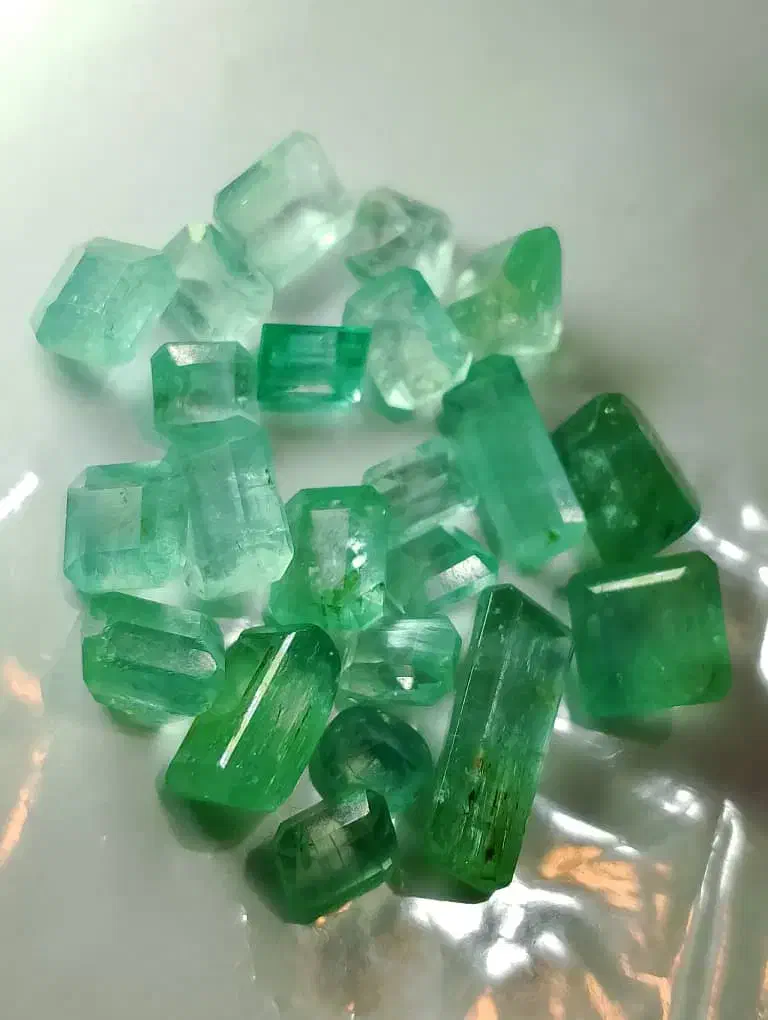 الماس برلیان زمرد|جواهرات|مشهد, هفت تیر (آب و برق)|دیوار