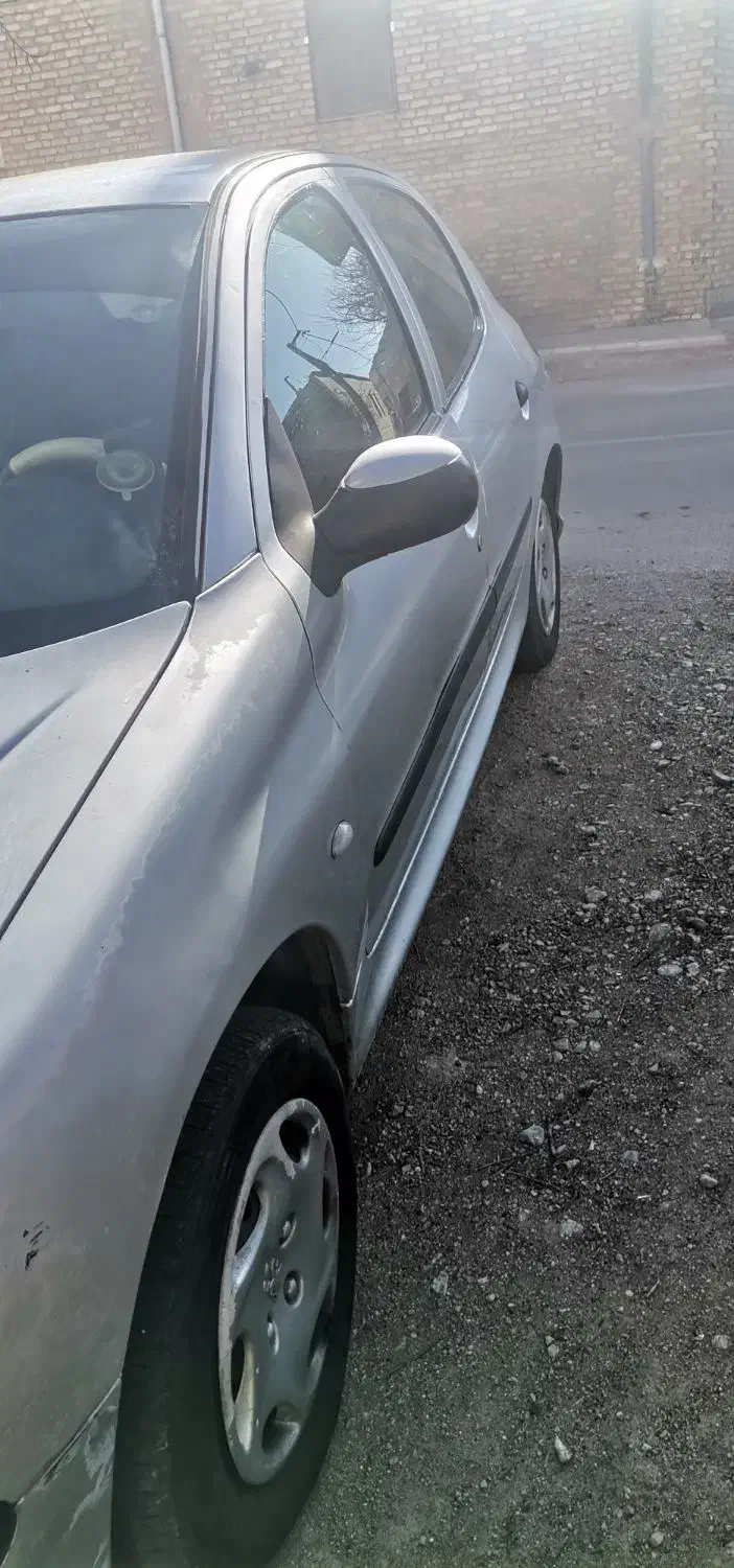 206تیپ2|خودرو سواری و وانت|تفت, |دیوار