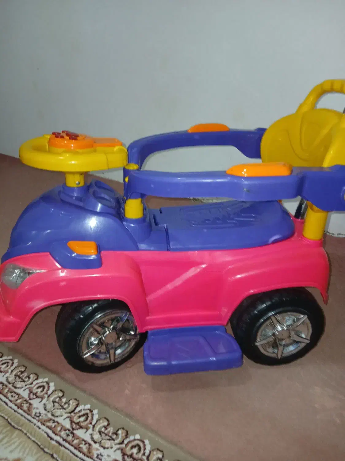 ماشین کودک درحد نو|اسباببازی بچه|مشگین شهر, |دیوار