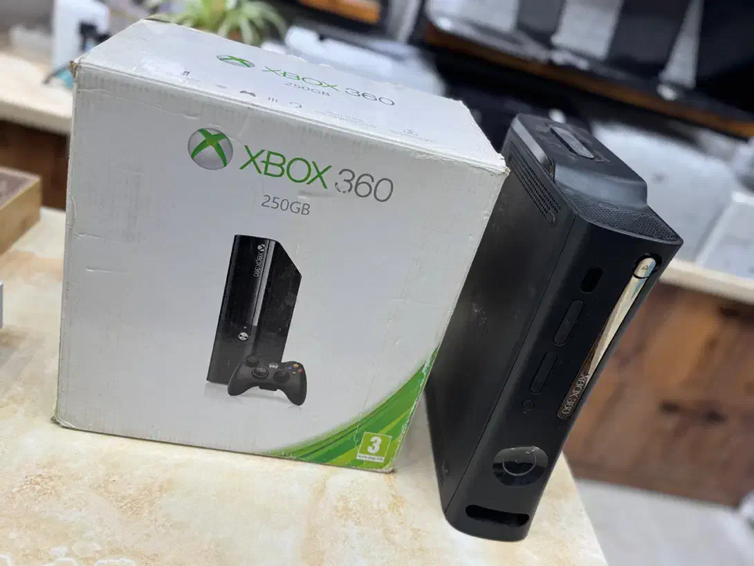 ایکس باکس ۳۶۰ اسلیم کپی خور با حافظه داخلی|کنسول، بازی ویدئویی و آنلاین|امیدیه, |دیوار