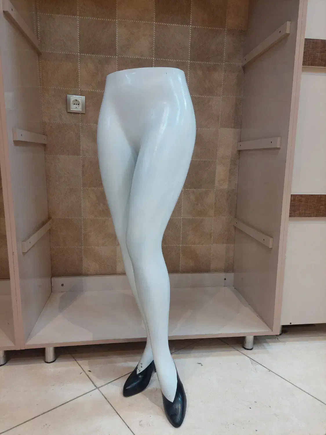 مانکن پا فایبرگلاس|فروشگاه و مغازه|آذرشهر, |دیوار