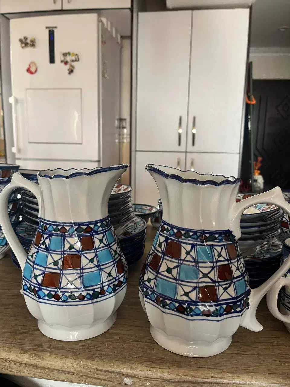 سرویس ۱۲نفره مروارید میبد|ظروف سرو و پذیرایی|گرمدره, |دیوار