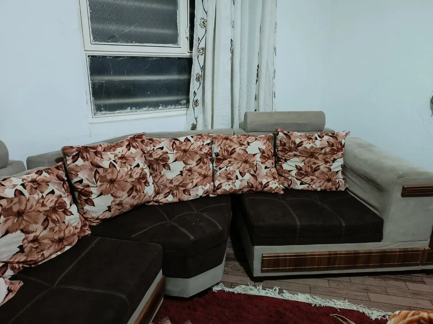 مبلمان دست دوم|مبلمان خانگی و میز عسلی|مرودشت, فاز اول شهرک فرهنگیان|دیوار