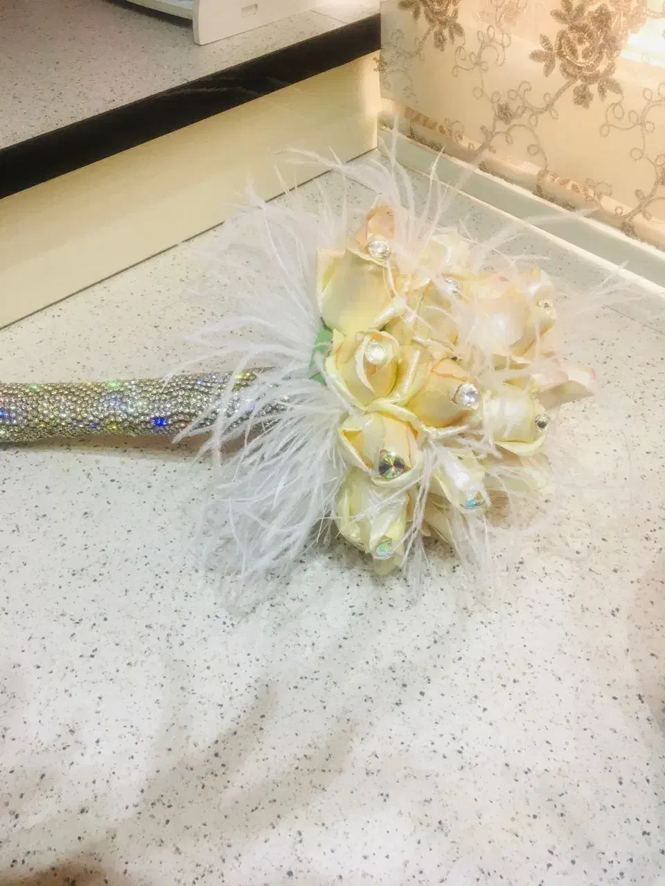 دسته گل رز جاویدان|گل و گیاه طبیعی|ری, فیروزآبادی|دیوار