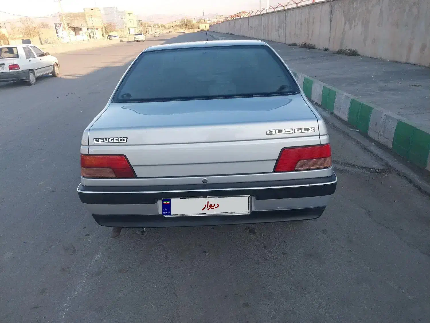 پژو 405مدل ۹۴دوگانه فابریک|خودرو سواری و وانت|کامیاران, |دیوار