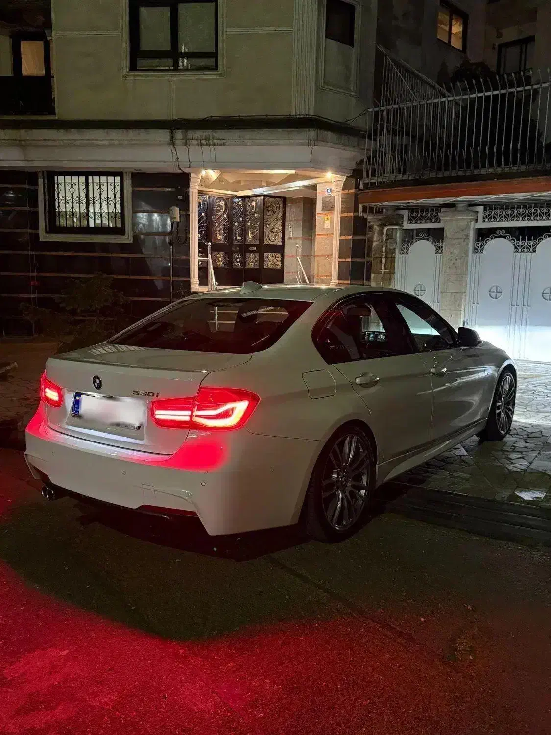 بی ام و 330i مدل 2018|خودرو سواری و وانت|تهران, چیذر|دیوار