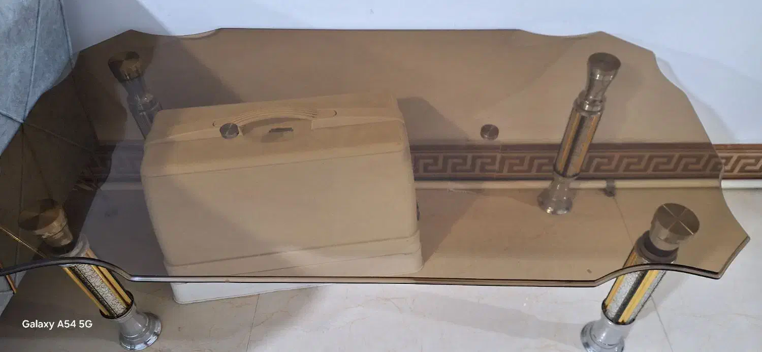 ۴عدد میز عسلی|مبلمان خانگی و میز عسلی|قرچک, امین آباد|دیوار