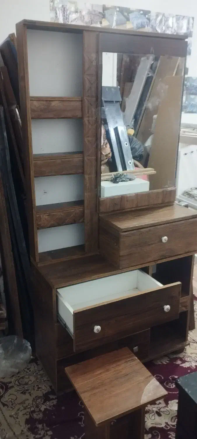 مقداری وسیله درحدنوبفروش میرسد|جاکفشی، کمد، دراور|زاهدان, |دیوار