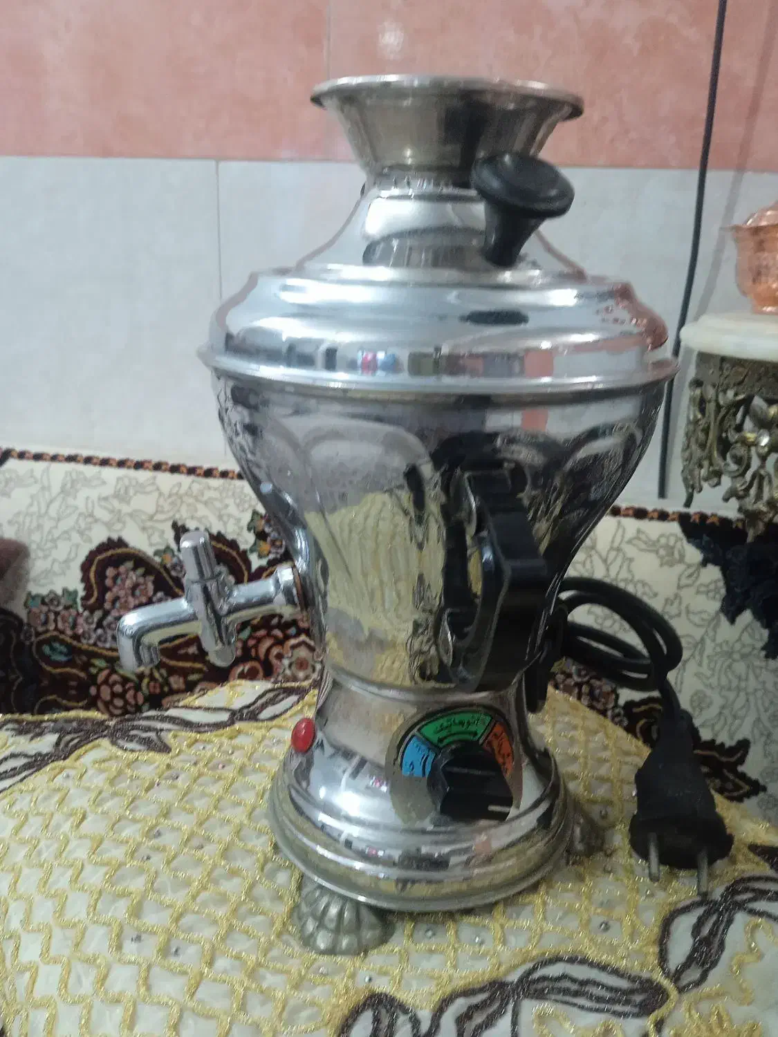 سماور برقی کوچک|سماور، چایساز، قهوهساز|قم, شاه ابراهیم|دیوار