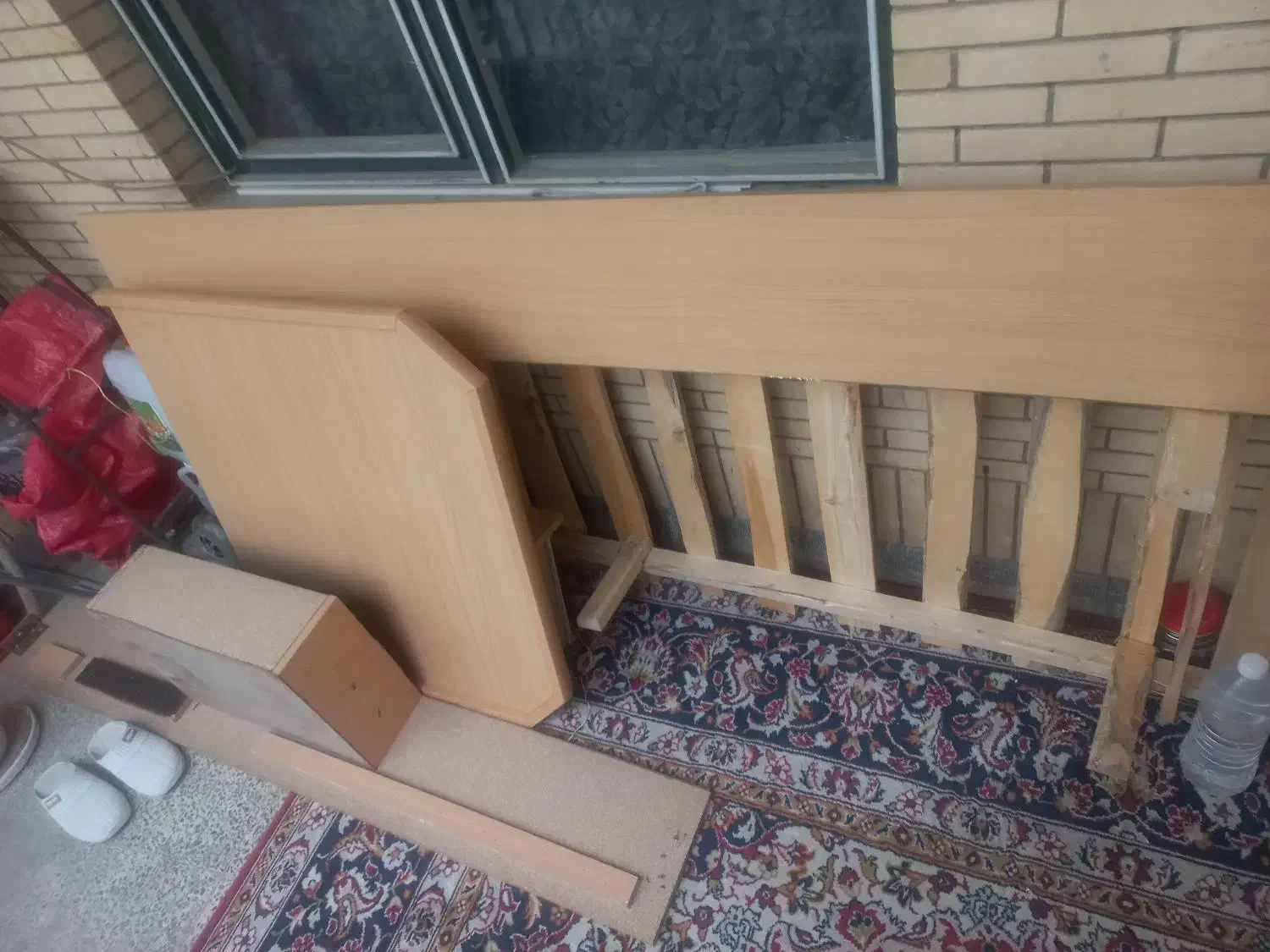 تخت|تخت و سرویس خواب|همدان, |دیوار