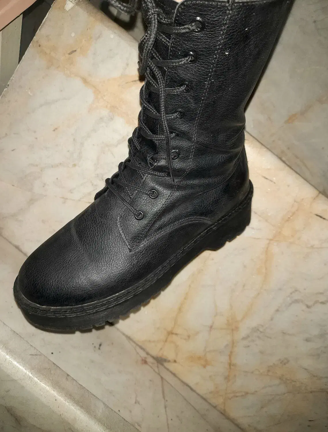 بوت سایز ۴۰کنار زیپ دار|کیف، کفش، کمربند|تهران, جوادیه|دیوار