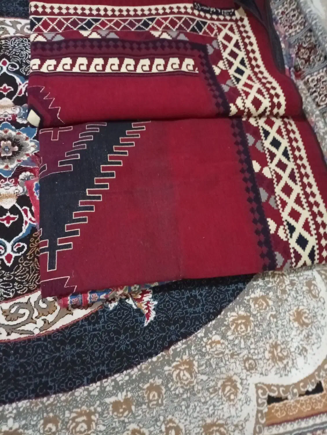پتو|رختخواب، بالش، پتو|شیراز, تندگویان|دیوار
