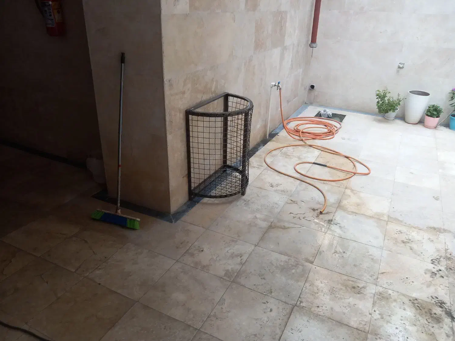 جوشکاری شیرازی|خدمات پیشه و مهارت|صومعه‌سرا, |دیوار