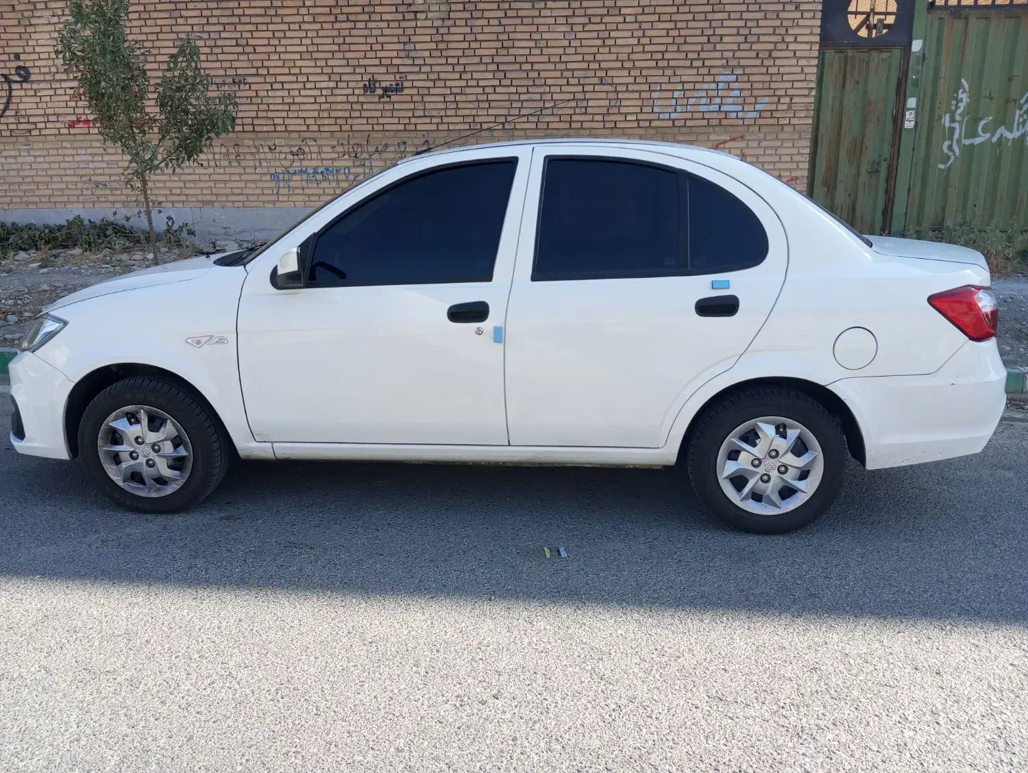 سایناs|خودرو سواری و وانت|فردیس, شهرک شهید حسینی|دیوار